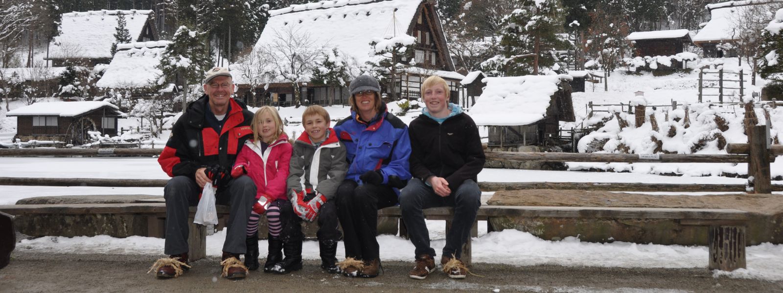 Host family Australia in the snow